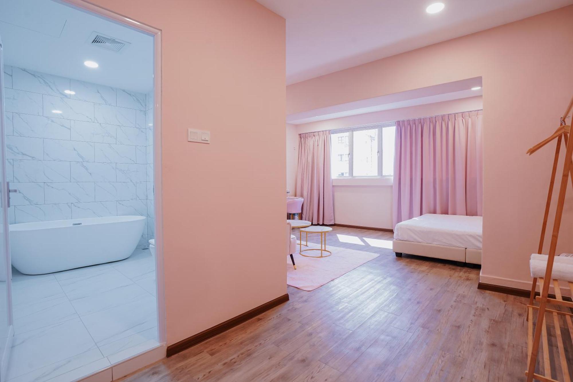 Pink Cabana Hotel George Town Extérieur photo