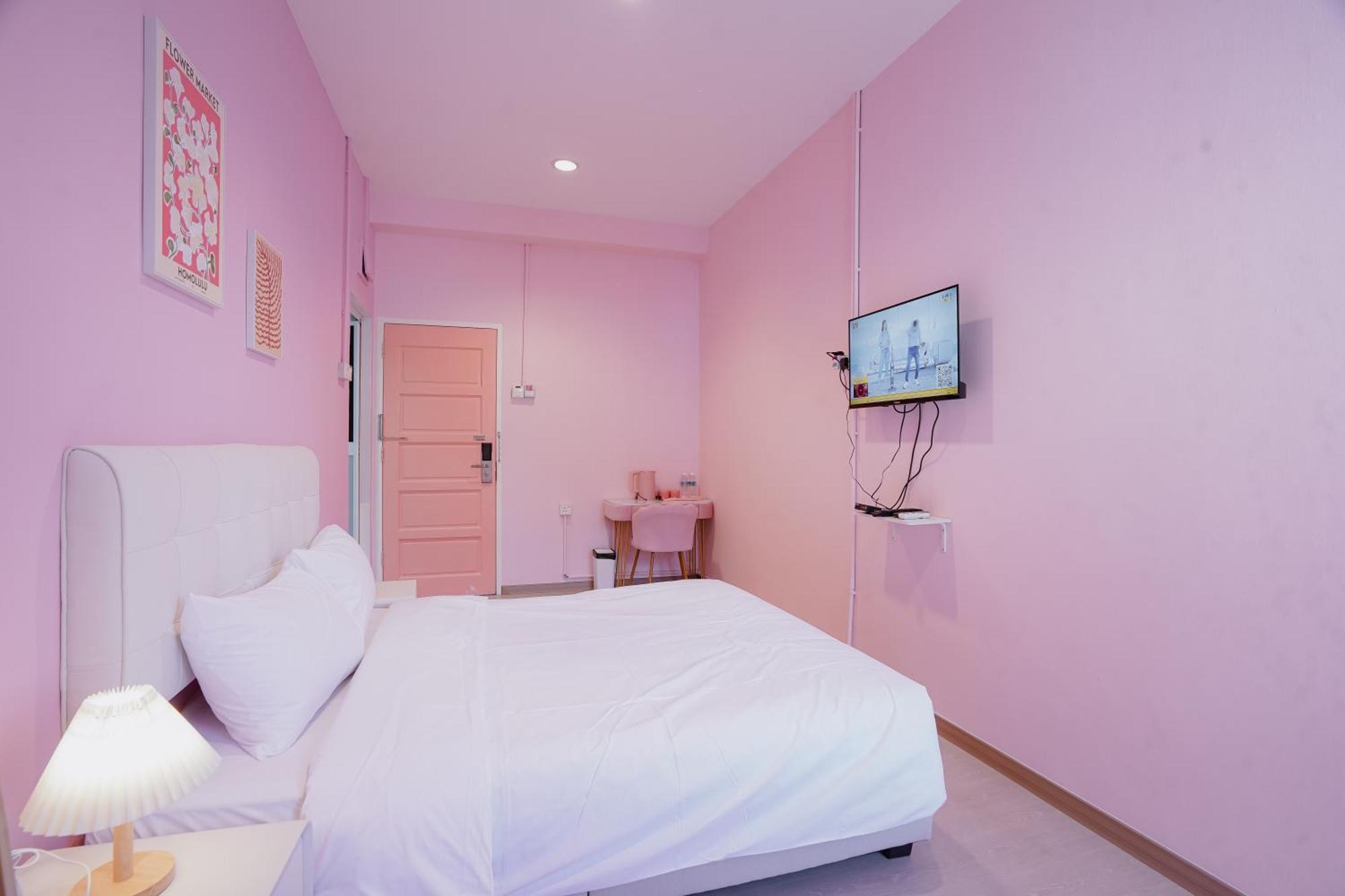 Pink Cabana Hotel George Town Extérieur photo