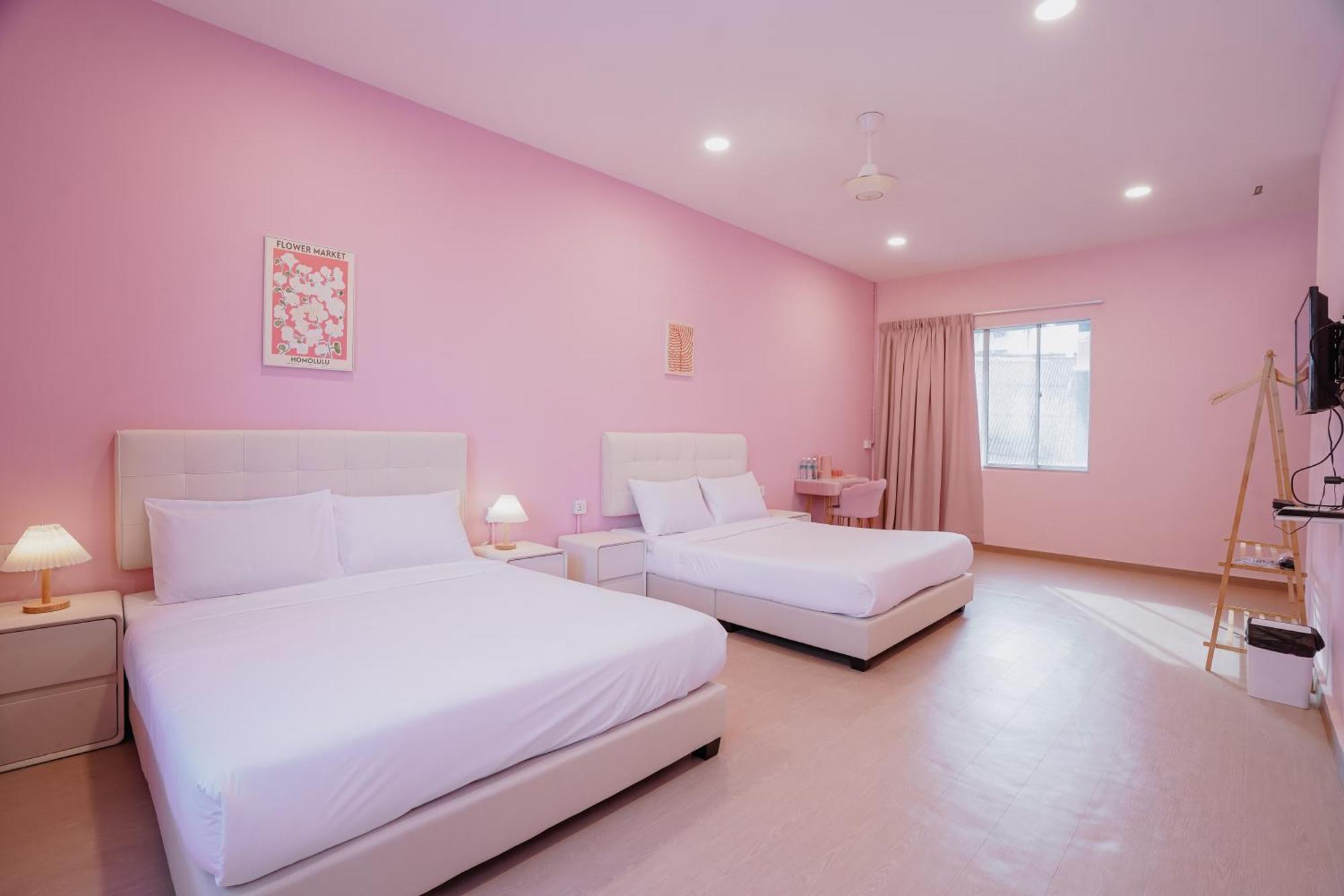 Pink Cabana Hotel George Town Extérieur photo