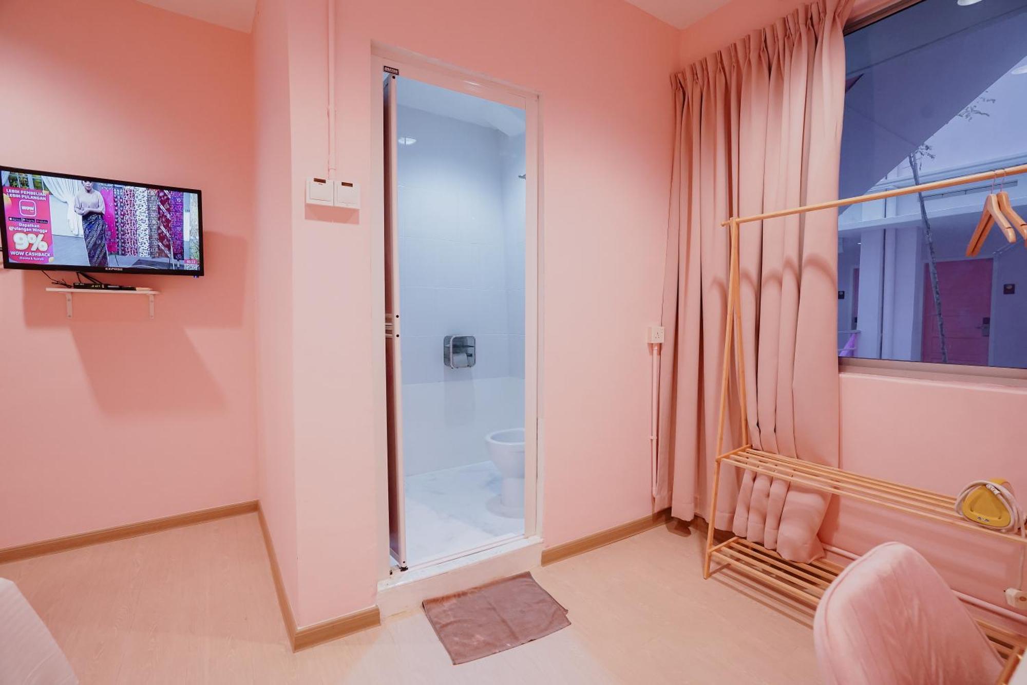 Pink Cabana Hotel George Town Extérieur photo