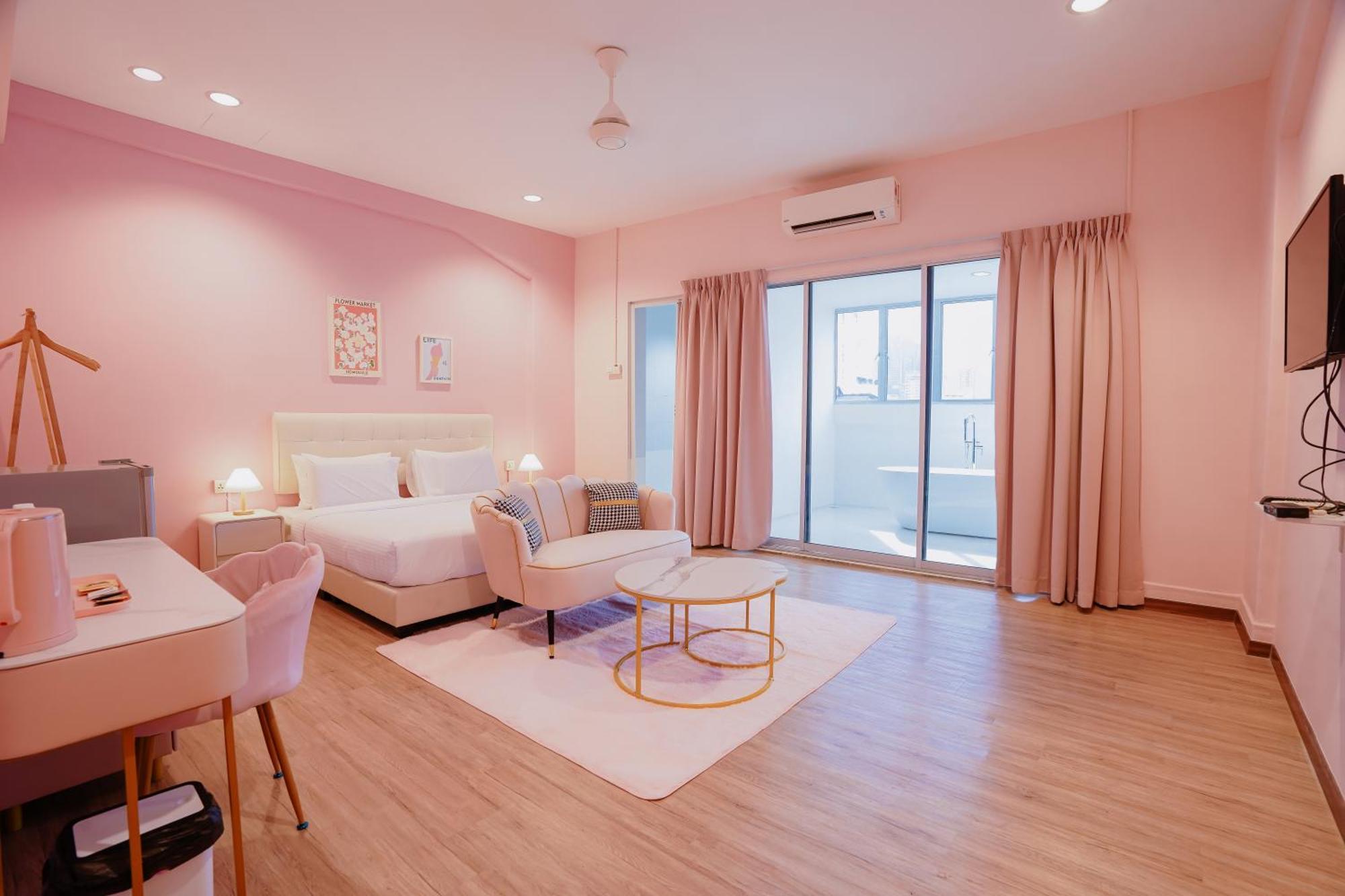 Pink Cabana Hotel George Town Extérieur photo